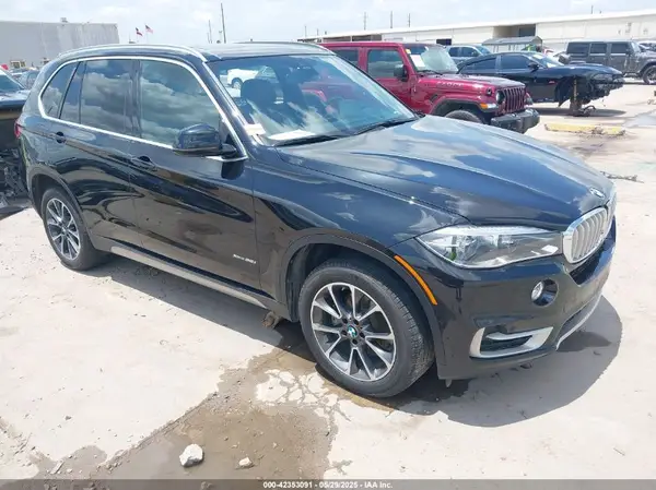 5UXKR0C53J0X93008 2018 BMW X5 - Image 1