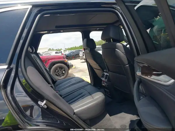 5UXKR0C53J0X93008 2018 BMW X5 - Image 8