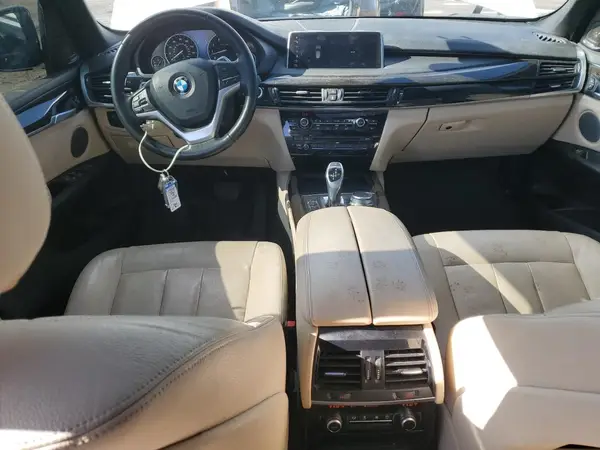 5UXKR0C53J0X93705 2018 BMW X5 - Image 8