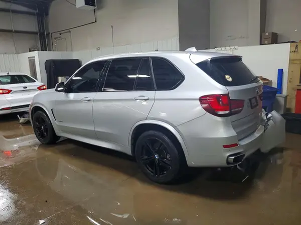 5UXKR0C53J0X94336 2018 BMW X5 - Image 2