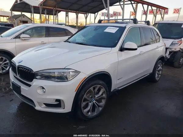 5UXKR0C53J0X95650 2018 BMW X5 - Image 2