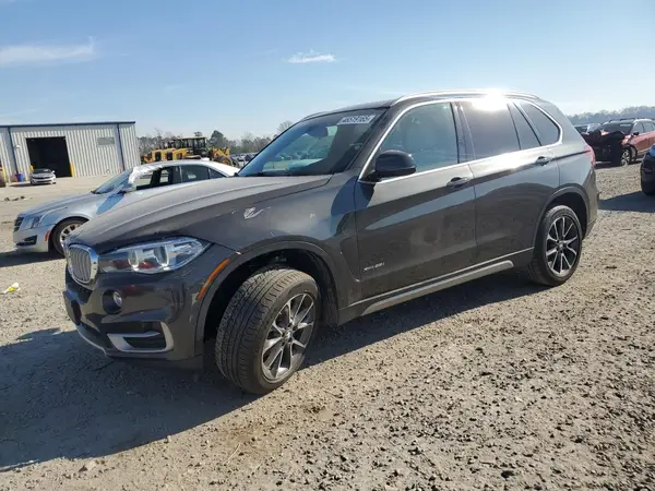 5UXKR0C53J0X97009 2018 BMW X5 - Image 1