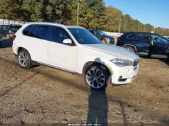 5UXKR0C53J0Y04766 2018 BMW X5