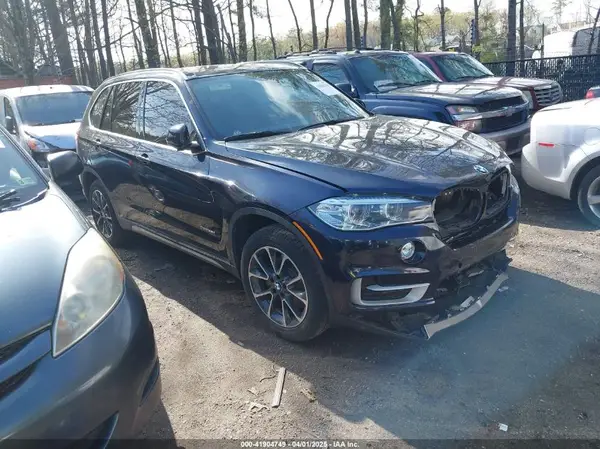 5UXKR0C53J0Y05450 2018 BMW X5 - Image 1