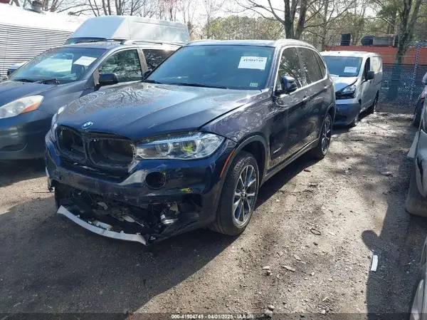 5UXKR0C53J0Y05450 2018 BMW X5 - Image 2