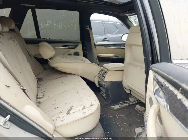 5UXKR0C53JL070144 2018 BMW X5 - Image 8