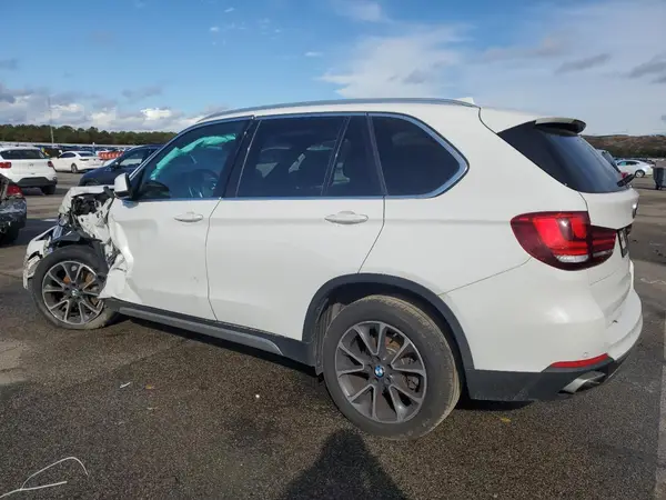5UXKR0C53JL075361 2018 BMW X5 - Image 2