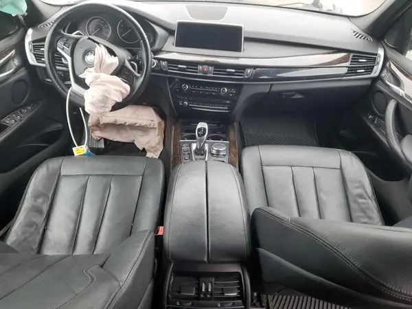 5UXKR0C53JL075361 2018 BMW X5 - Image 8