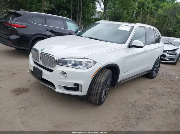 5UXKR0C53JL075554 2018 BMW X5 - Image 2