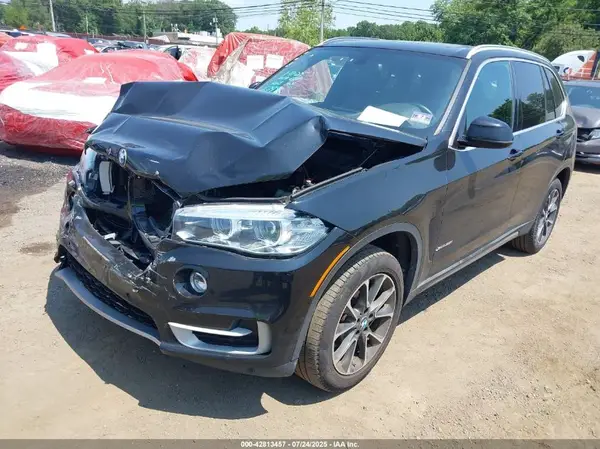 5UXKR0C53JL076798 2018 BMW X5 - Image 2