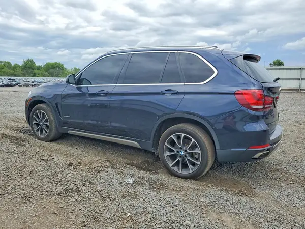 5UXKR0C53JL076929 2018 BMW X5 - Image 2