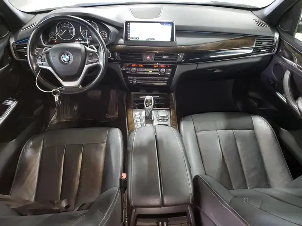 5UXKR0C53JL077210 2018 BMW X5 - Image 8