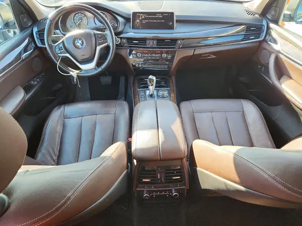 5UXKR0C54G0P19444 2016 BMW X5 - Image 8