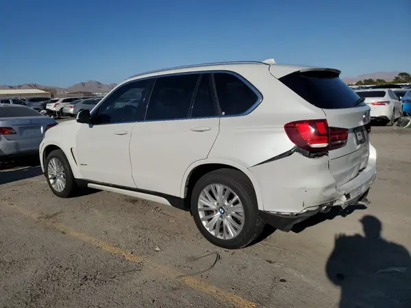 5UXKR0C54G0P19833 2016 BMW X5 - Image 2
