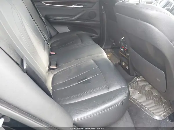 5UXKR0C54G0P28581 2016 BMW X5 - Image 8