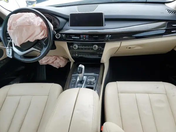 5UXKR0C54G0P29830 2016 BMW X5 - Image 8