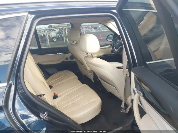 5UXKR0C54G0P30427 2016 BMW X5 - Image 8