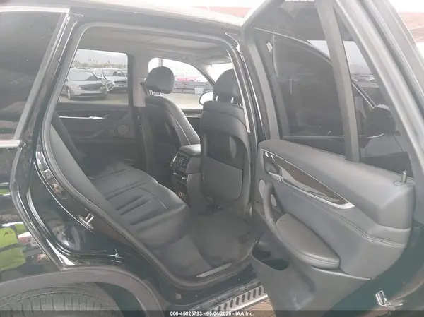 5UXKR0C54G0P31688 2016 BMW X5 - Image 8