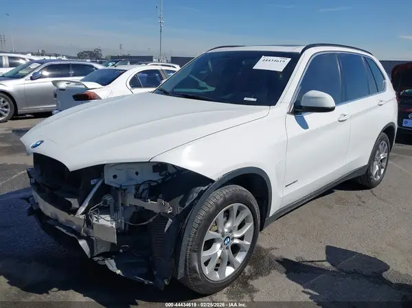 5UXKR0C54G0S89401 2016 BMW X5 - Image 2