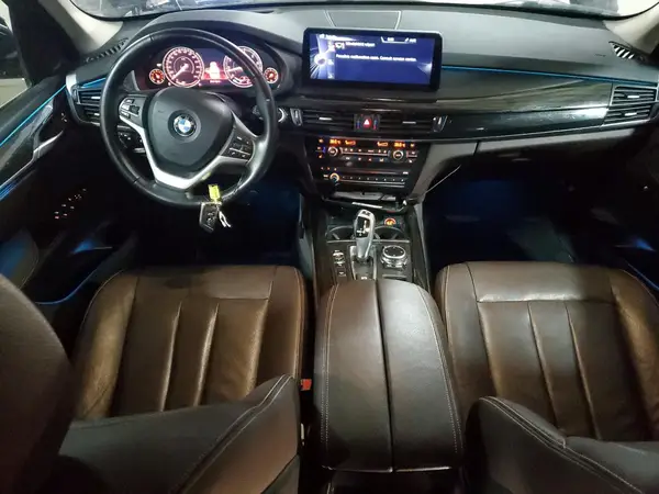 5UXKR0C54G0S93397 2016 BMW X5 - Image 8