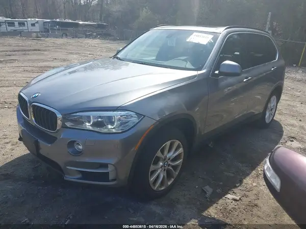 5UXKR0C54G0U08760 2016 BMW X5 - Image 2