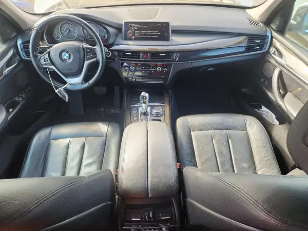 5UXKR0C54G0U09052 2016 BMW X5 - Image 8