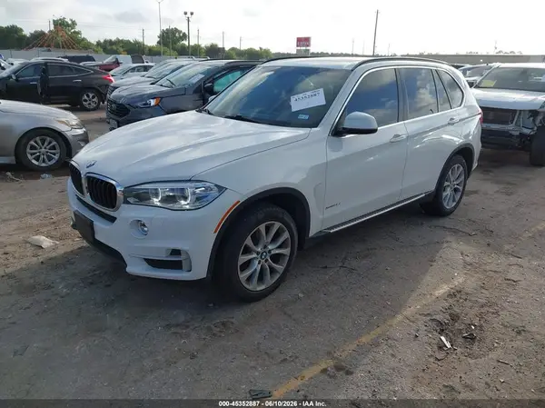 5UXKR0C54G0U10864 2016 BMW X5 - Image 2