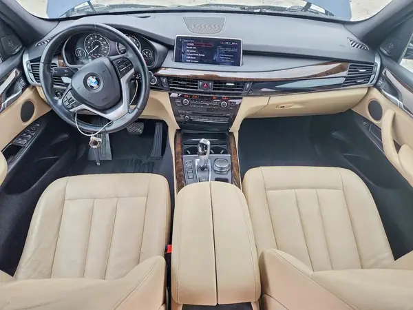 5UXKR0C54H0U50878 2017 BMW X5 - Image 8