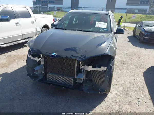 5UXKR0C54H0U52954 2017 BMW X5 - Image 2