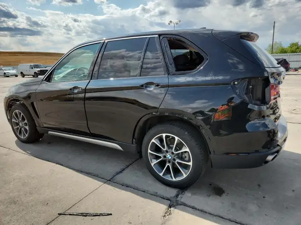 5UXKR0C54H0V65500 2017 BMW X5 - Image 2