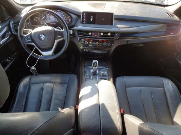 5UXKR0C54J0X85208 2018 BMW X5 - Image 8