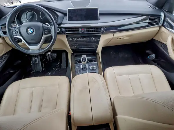 5UXKR0C54J0X86682 2018 BMW X5 - Image 8