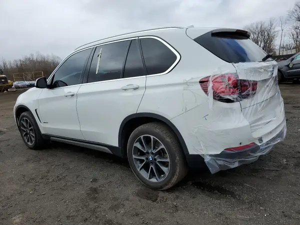 5UXKR0C54J0X87301 2018 BMW X5 - Image 2