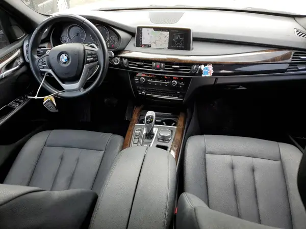 5UXKR0C54J0X87301 2018 BMW X5 - Image 8