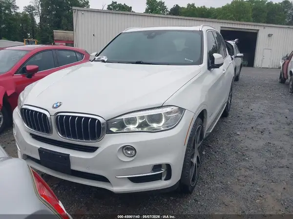 5UXKR0C54J0X89517 2018 BMW X5 - Image 2