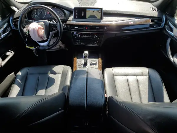 5UXKR0C54J0X91137 2018 BMW X5 - Image 8