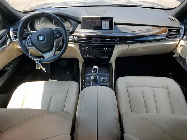 5UXKR0C54J0X93034 2018 BMW X5 - Image 8