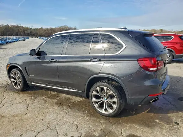 5UXKR0C54J0X96662 2018 BMW X5 - Image 2