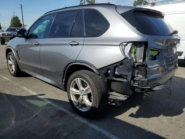 5UXKR0C54J0X99092 2018 BMW X5 - Image 2