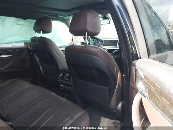 5UXKR0C54J0X99867 2018 BMW X5 - Image 8