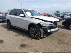 5UXKR0C54J0Y00483 2018 BMW X5