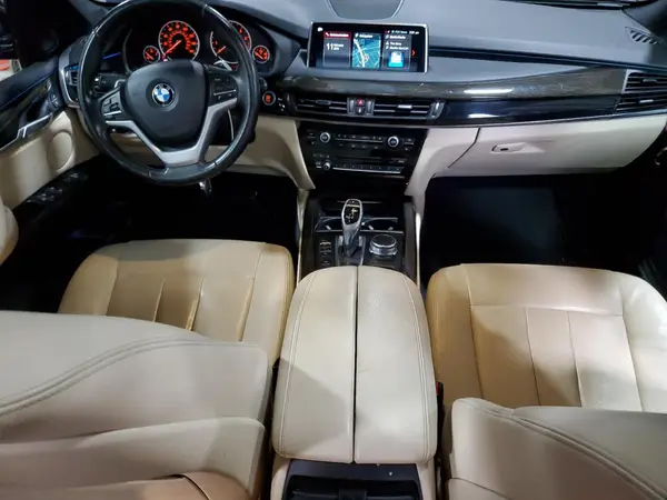 5UXKR0C54J0Y02993 2018 BMW X5 - Image 8