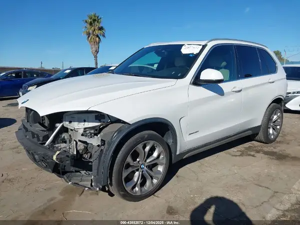 5UXKR0C54J0Y03660 2018 BMW X5 - Image 2