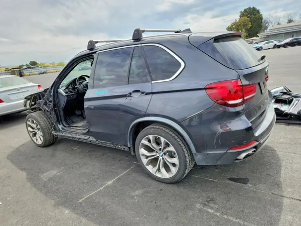 5UXKR0C54J0Y03688 2018 BMW X5 - Image 2