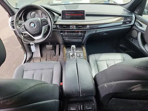 5UXKR0C54J0Y03688 2018 BMW X5 - Image 8