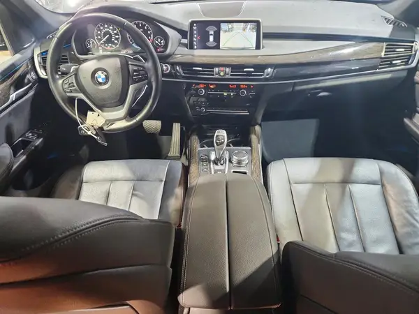 5UXKR0C54JL070203 2018 BMW X5 - Image 8