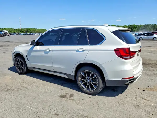 5UXKR0C54JL072923 2018 BMW X5 - Image 2