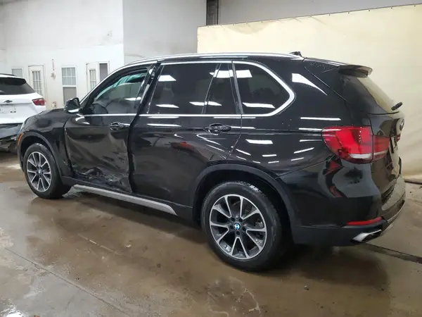 5UXKR0C54JL074056 2018 BMW X5 - Image 2