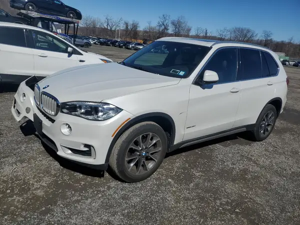 5UXKR0C54JL074784 2018 BMW X5 - Image 1
