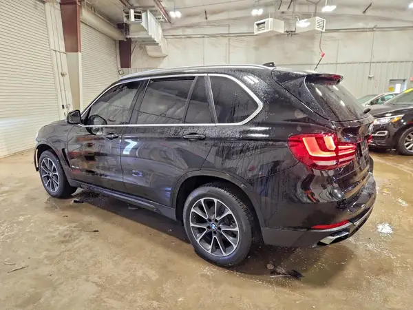 5UXKR0C54JL076115 2018 BMW X5 - Image 2